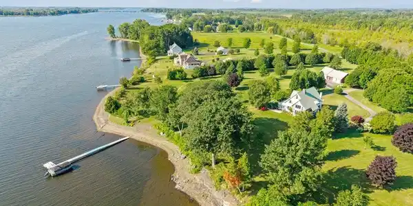 50 Wagner Point
