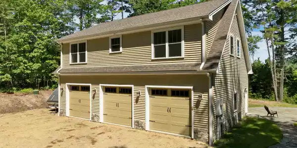 41 Beaver Pond Road