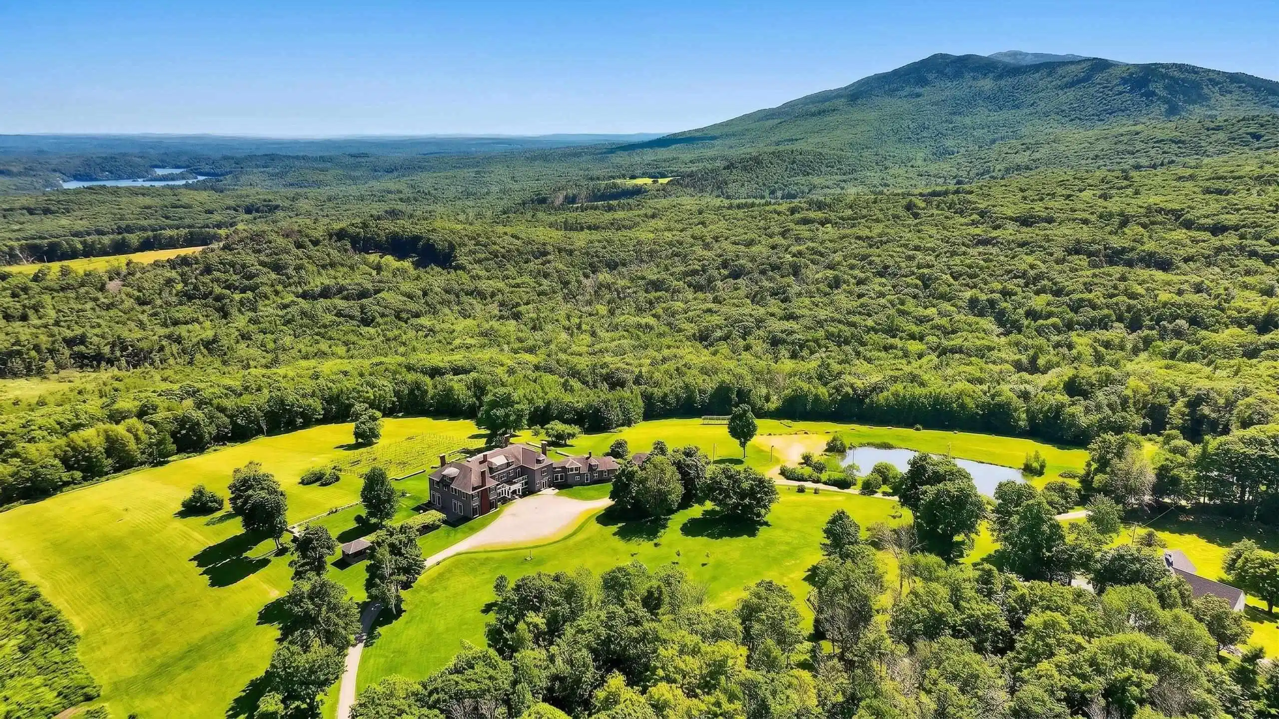 Image 1: Knollwood Estate
