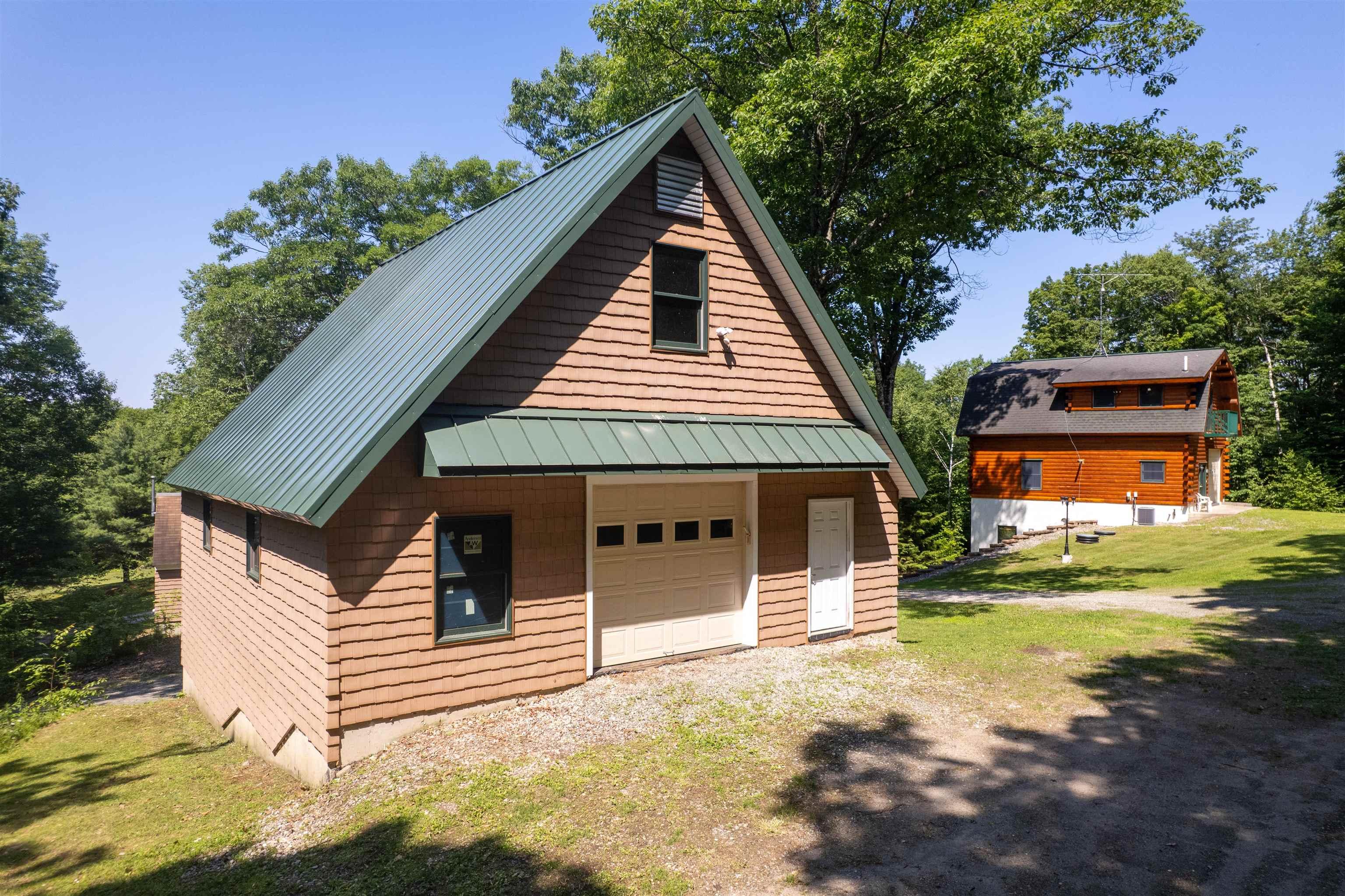Image 2: 3-story garage and main dwelling Image 2: 3-story garage and main dwelling