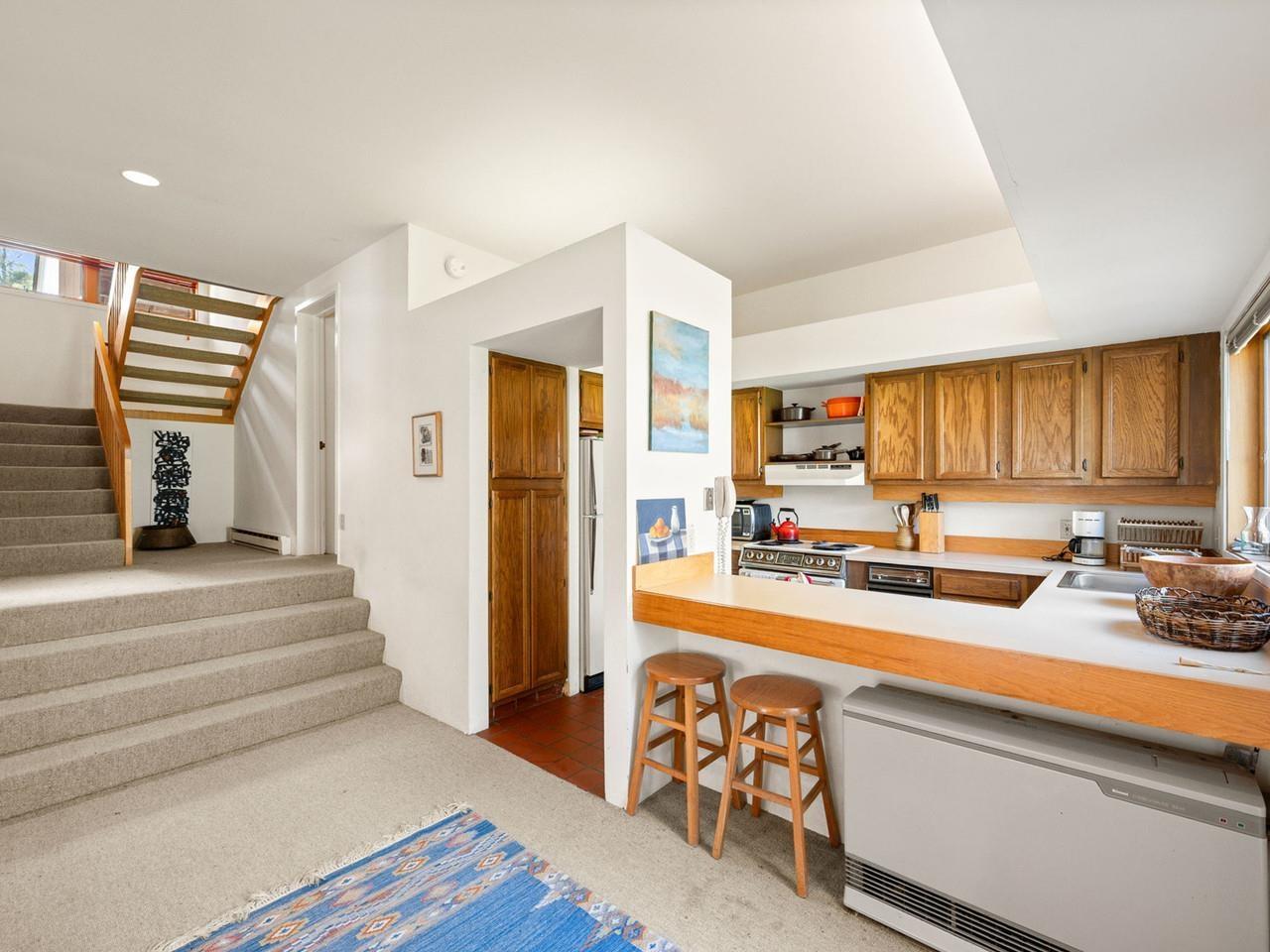 Image 3: Open floor plan kitchen Image 3: Open floor plan kitchen