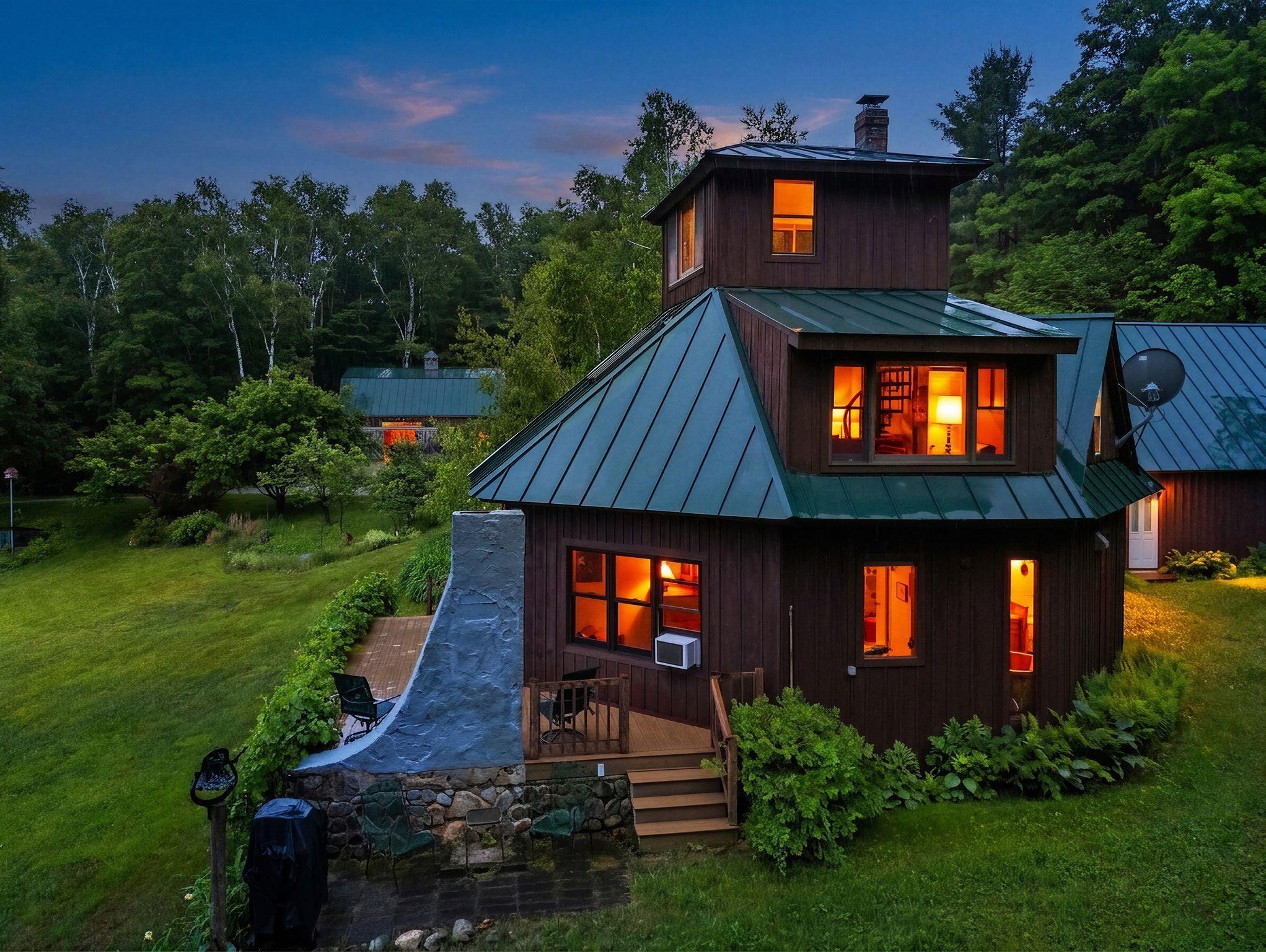 Image 2: Twilight Side