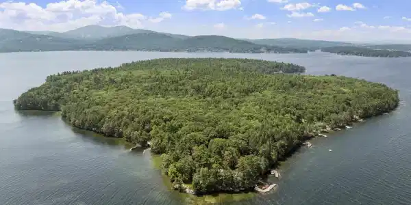 15, 20 & 21 Welch Island