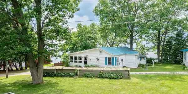 158 Lakewood Drive
