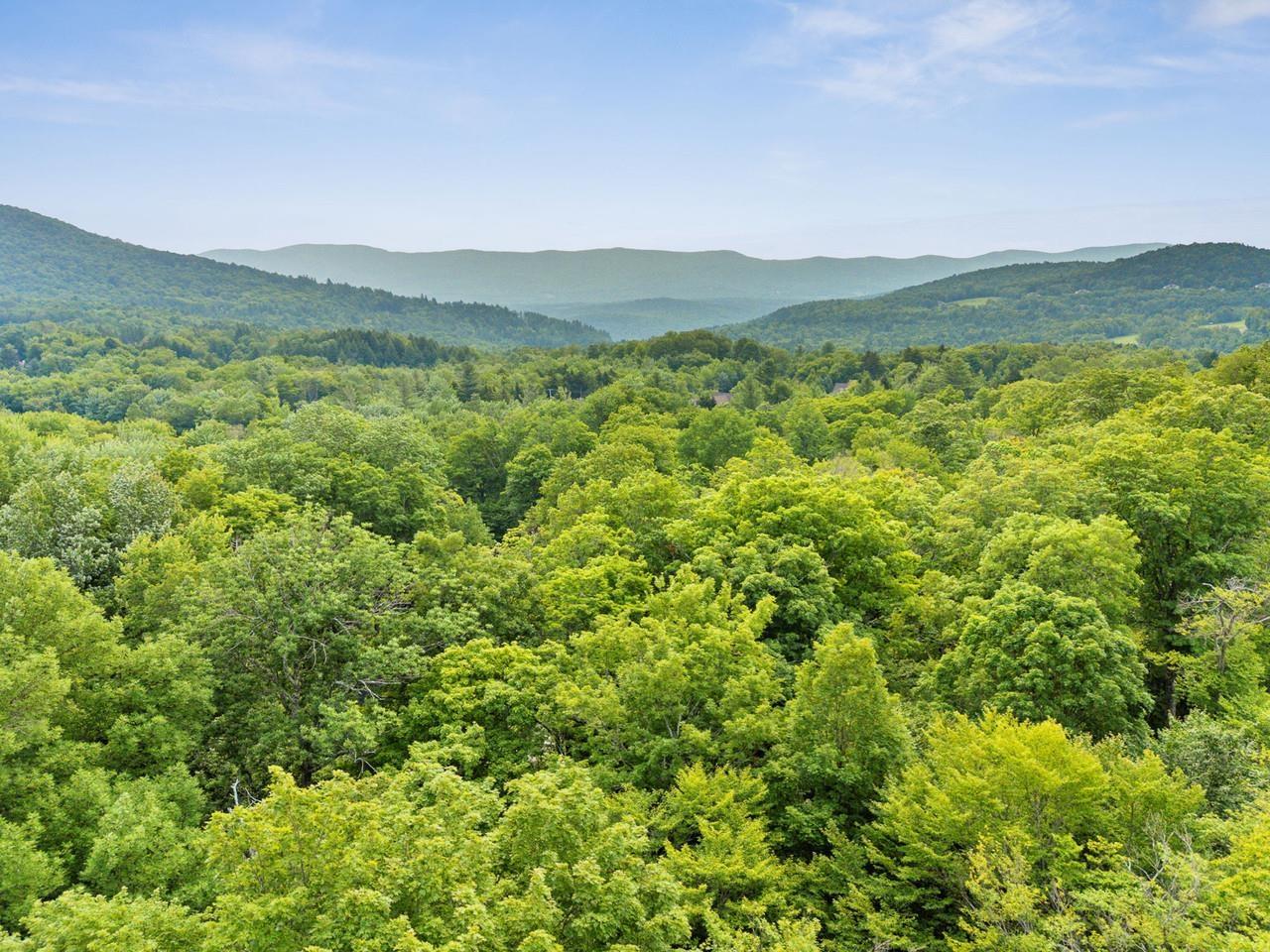 Image 3: Mountain Views Image 3: Mountain Views