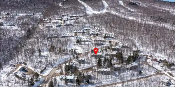 Image 2: Trailside Complex