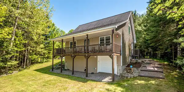43 Holbrook Hill Road
