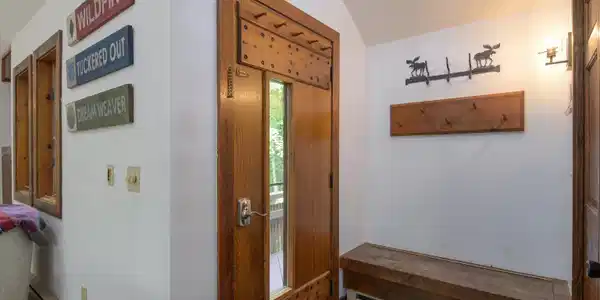 Image 3: Mudroom entry...