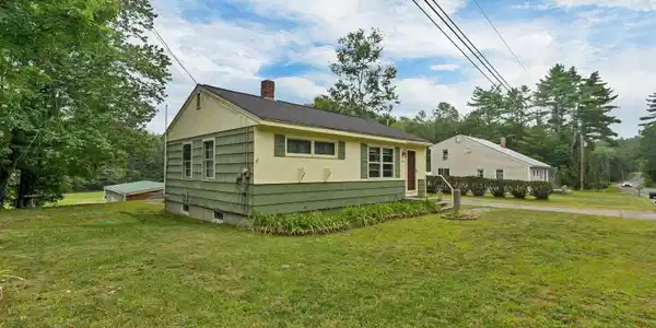 Image 2: Located on the Center Conway/Eaton Town lines