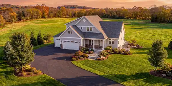 93 Chestnut Hill Road
