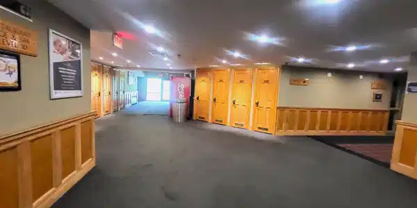 Image 2: Lockers 958 hall to slopes
