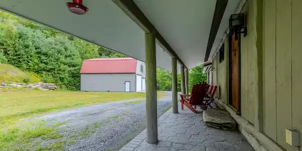 Image 4