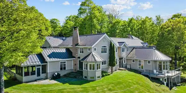 1097 Taber Ridge Road