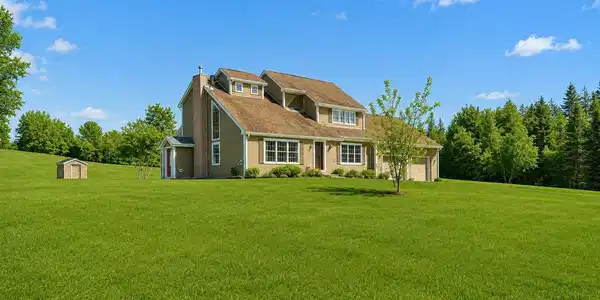 8 Haynes Road