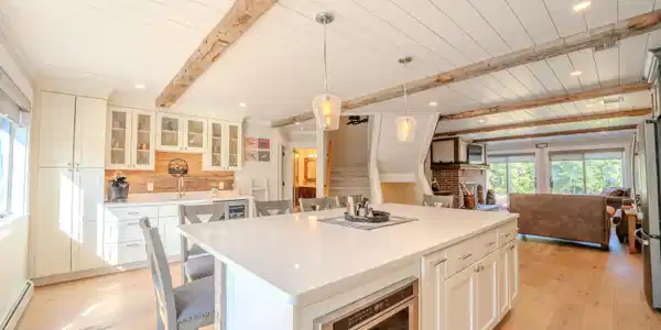52 Bunker Lane