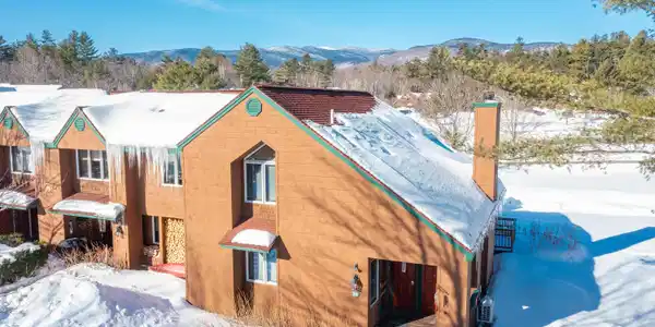 14 Ridge Drive
