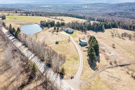 3614 Creek Road