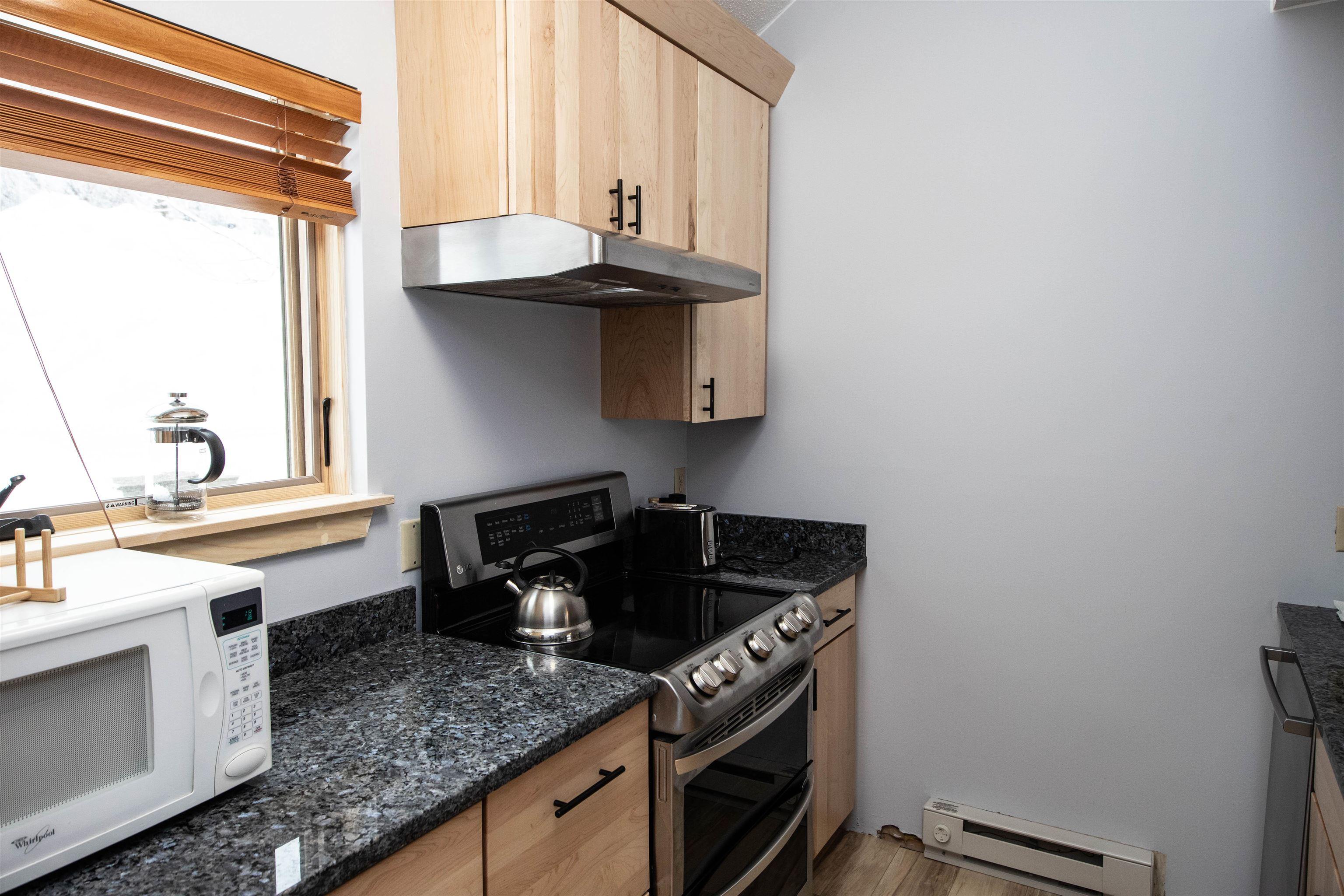 Image 3: 2024 Remodeled Kitchen