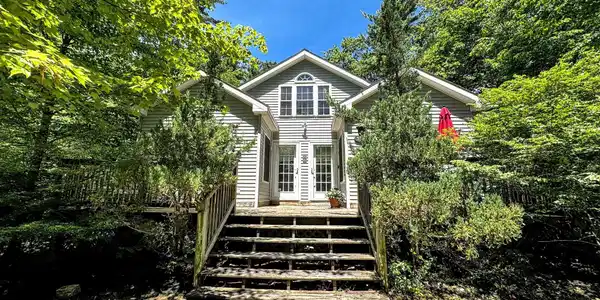 358 Birch Grove