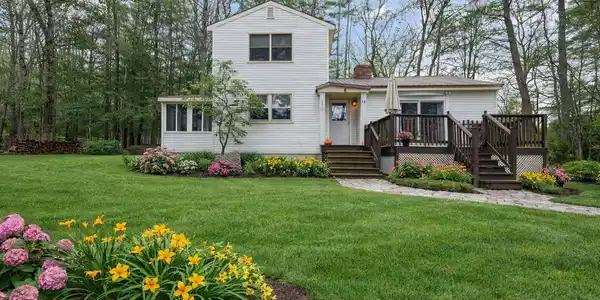 14 Heritage Hill Road