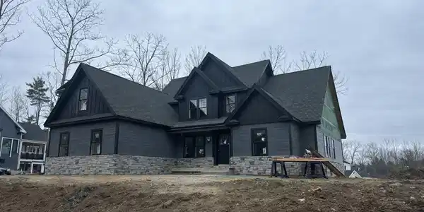 34 Deadreckoning Point
