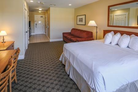 240 QII Jackson Gore Inn