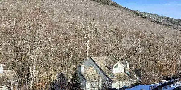 6 Cliff Road