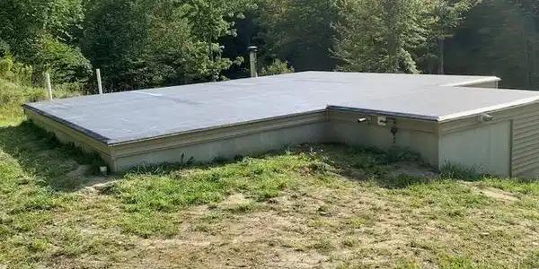 Image 4: Roof
