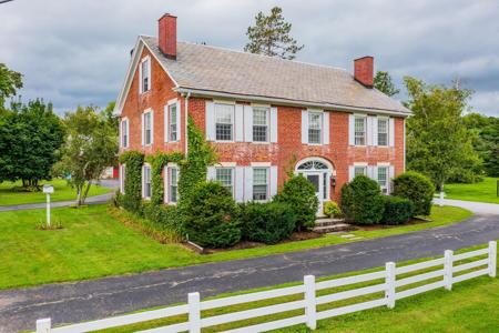 1677 Barnumville Road