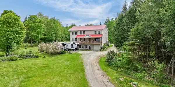 1619 Duck Pond Road
