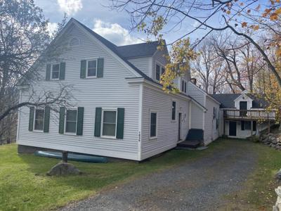 25 Upper Handle Road