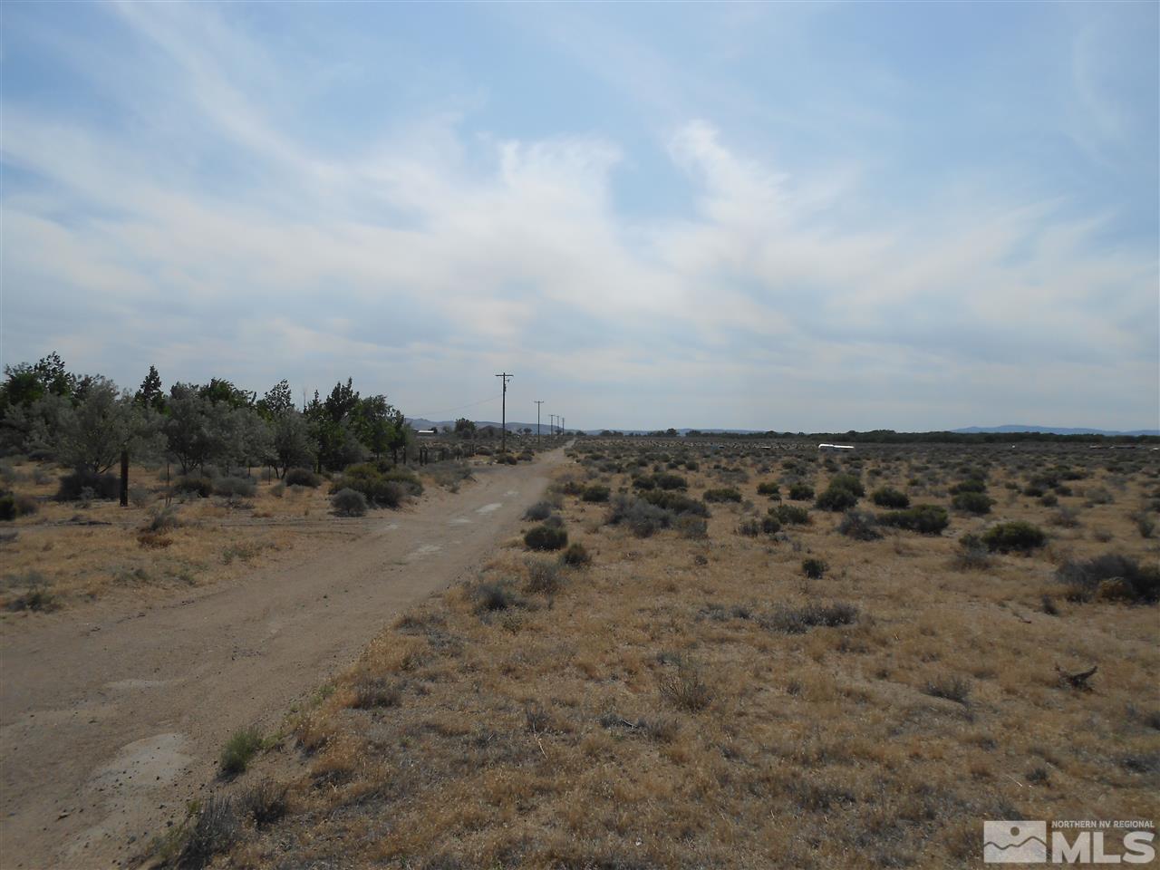 Image 1: Photo 1