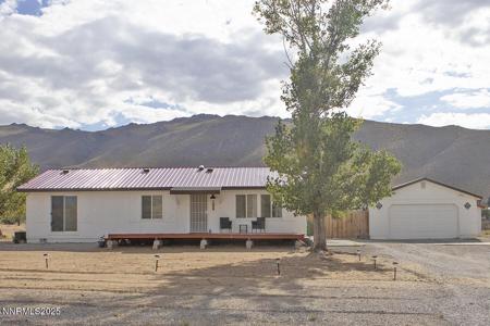 22085 N Red Rock Road