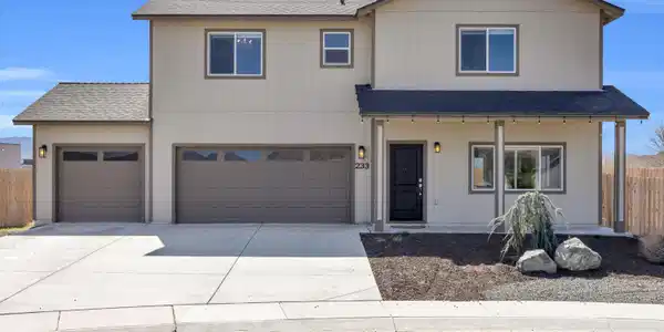 233 Misty Way