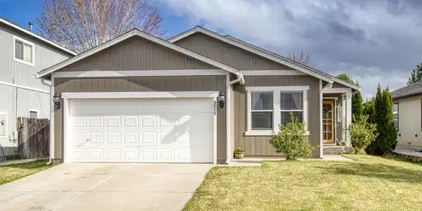 9514 Autumn Leaf Way