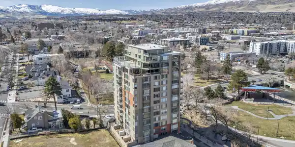 Image 3: 9-web-or-mls-280-island-ave-1002