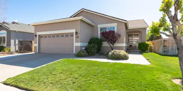 2729 Longridge Drive