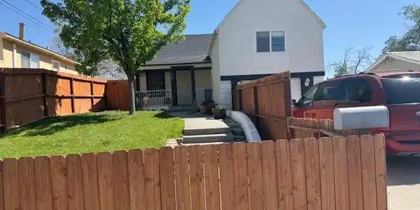 15 W Front Street
