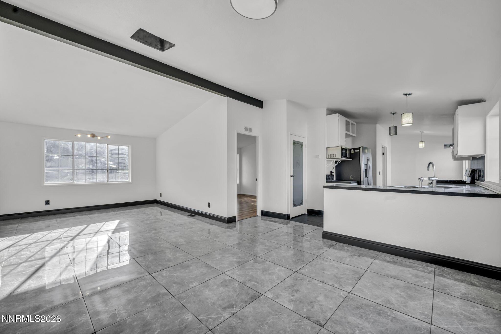 Image 1: 25-web-or-mls-605-wall-canyon-dr