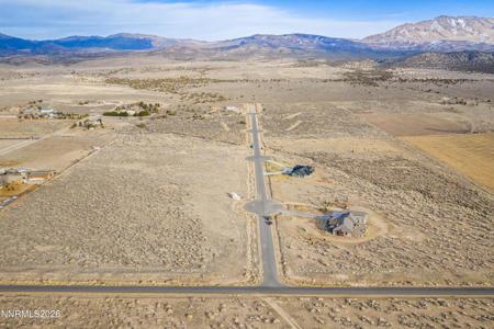 2425 Blaze Court
