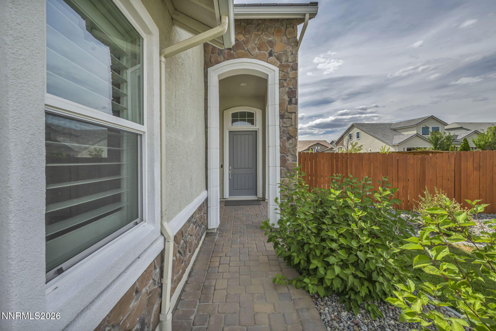 Image 3: 6-web-or-mls-9505-baldacci-ct