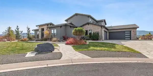 2250 Eagle Bend Court