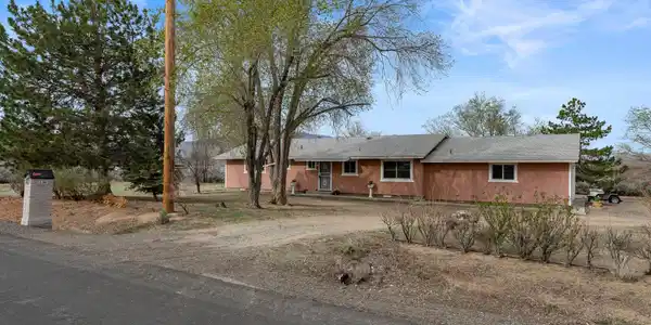 10675 Deodar Way
