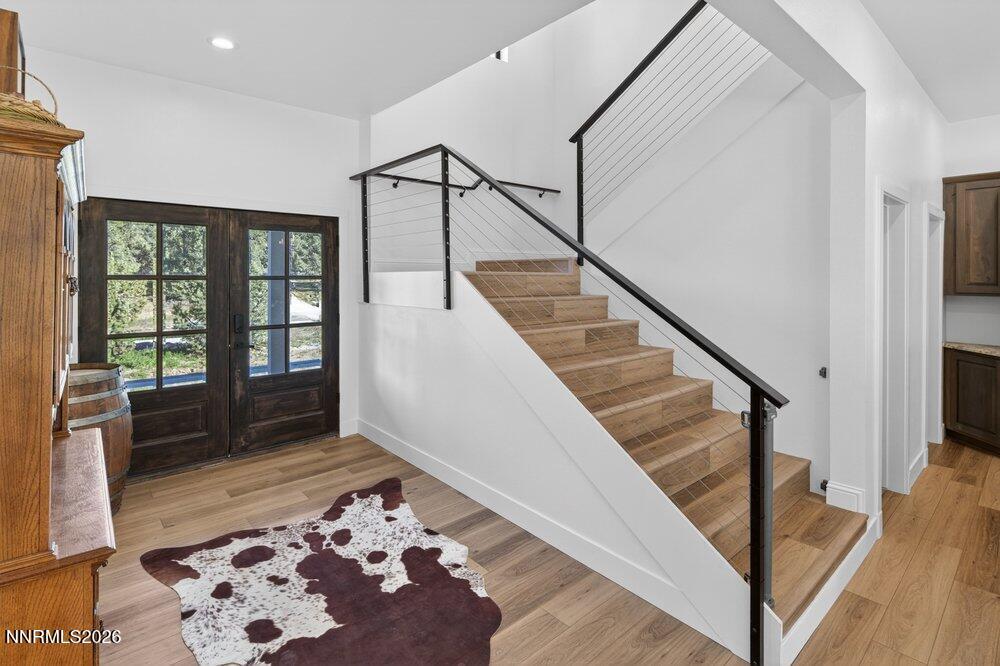 Image 4: entry2