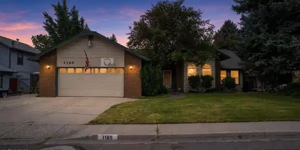 Image 2: 2-web-or-mls-DJI_0472_Twilight_High_Reso