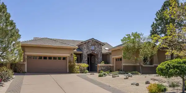 2698 Wind Feather Trail