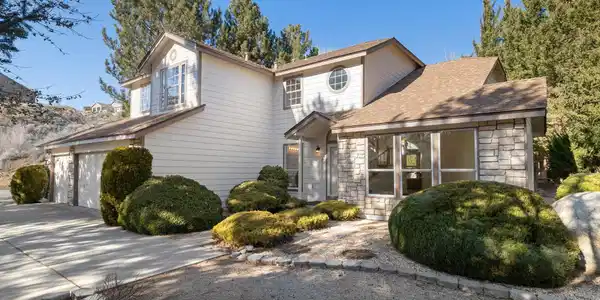 535 Cliff View Drive