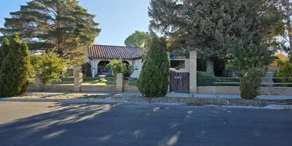 440 E Minor Street