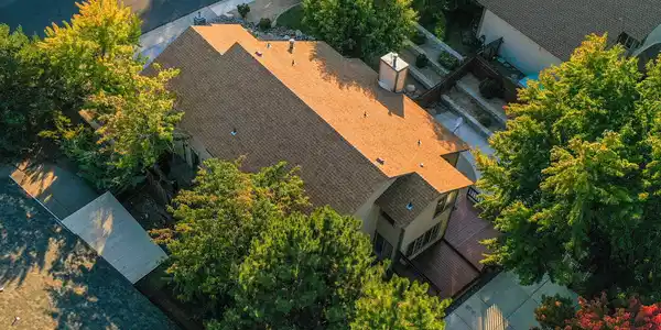 Image 4: 6360ValleyDr.air-5
