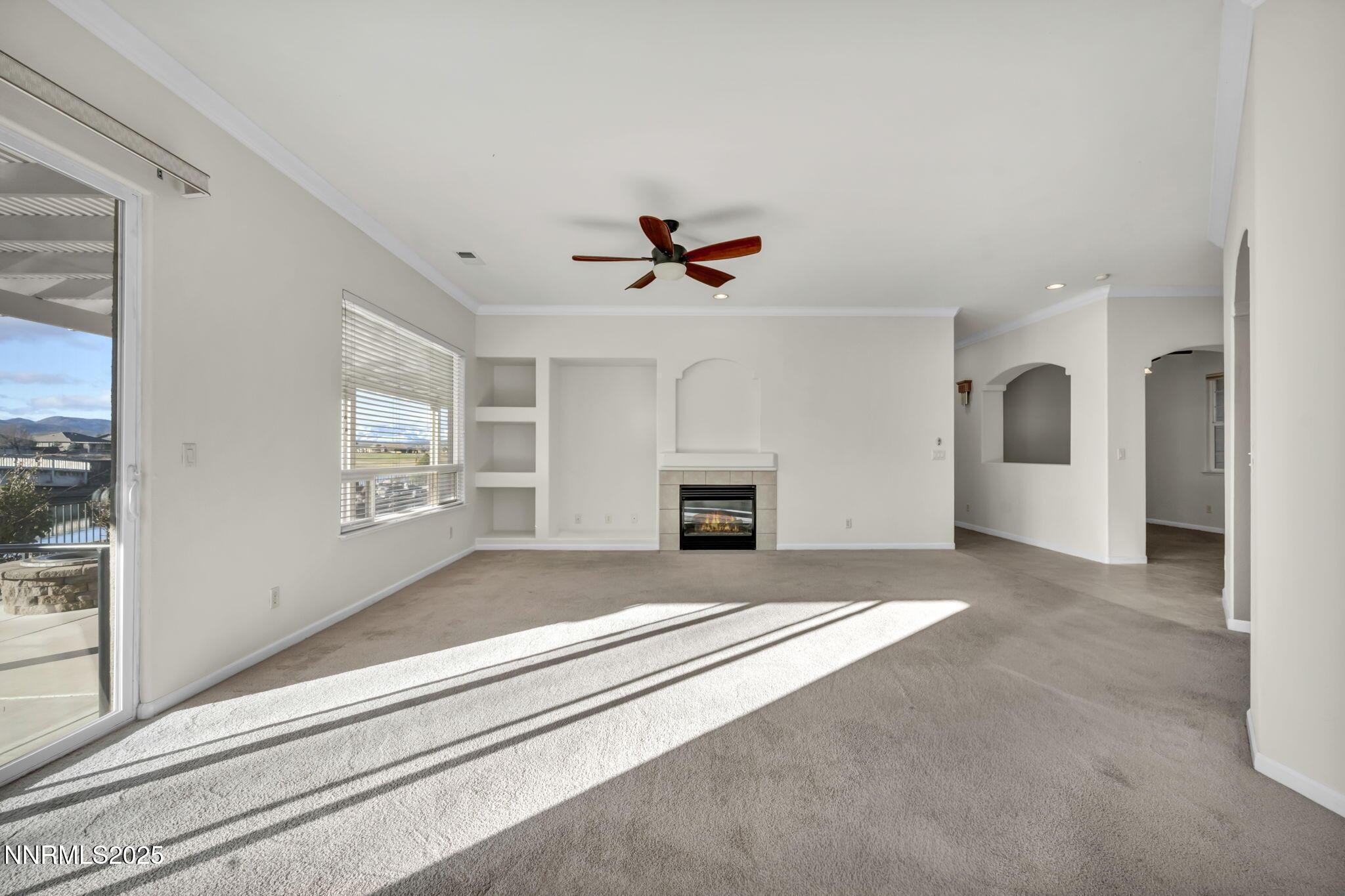 Image 2: 133-web-or-mls-609-st-andrews-dr